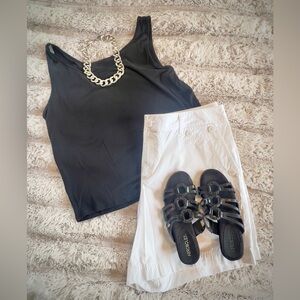 Ralph Lauren Women’s White Classic Shorts Size 14